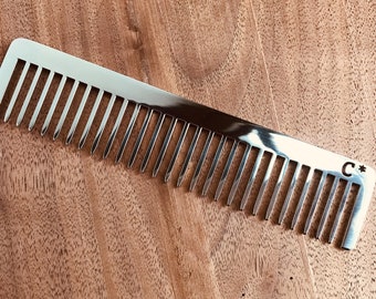 Modelo 5 Espejo, peine de acero inoxidable de dientes anchos, pulido brillante, fabricado en EE. UU., 5,5 pulgadas de largo, con grabado opcional.