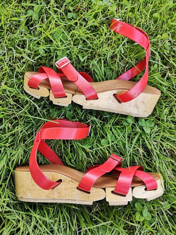 40s Flexiclogs 1940s RARE Sandals in Red!