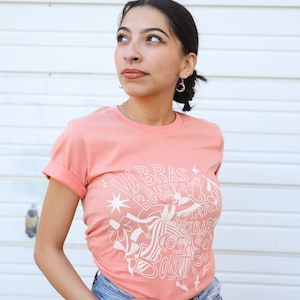 Vibras Bonitas Tee