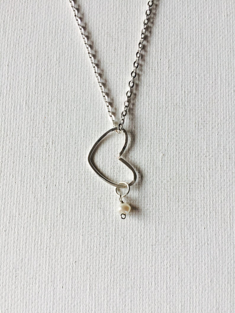 Silver Wire Floating Heart Necklace With Freshwater Pearl image 1