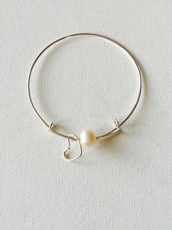 706 Vintage Heart Sterling Silver Charm Bracelet With 9