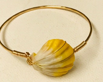 Hawai‘i Sunrise Shell Gold Or Silver Wire Hammered Bangle Bracelet 12 Gauge Wire