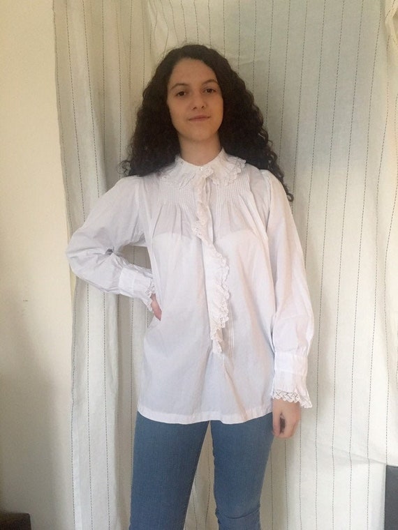 French antique edwardian victorian cotton lacy whi