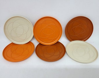 ROUND COASTERS SET of 6, Mid century plastic drink coasters , Colorful plates for table protection, Small coctail board, Beverage mat tray