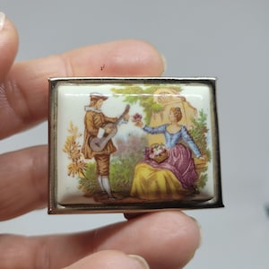 Organizer per portapillole da viaggio, piccoli portapillole vintage, scatola decorativa per dosi, contenitore tascabile per medicinali, contenitore per compresse, scatola con coperchio in ottone