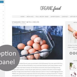 Peut inclure: Gros plan sur un panier en fil de fer rempli d'&oelig;ufs bruns. Le panier est pos&eacute; sur une surface bleue. Le texte "STANDARD POST WITH A RECIPE" est visible au-dessus du panier.