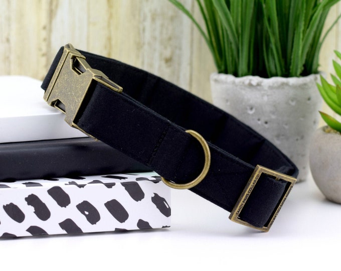 Gunmetal Kisses Dog Collar Metallic Gunmetal Print on White Etsy