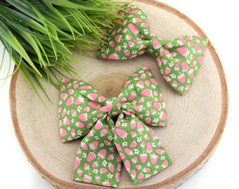 Strawberry Dog Collar Bow - Green ~ Summer Bow Tie ~ Girly Dog Collar Bow ~ Slide On Bow for Dog Collar ~ Sandy Paws Collar Co®