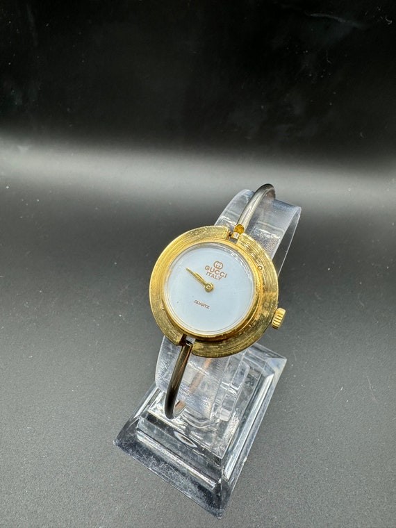 Authentic Gucci 6 Bezels Watch - image 9