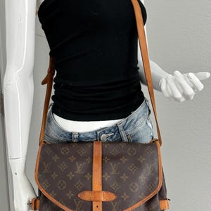 Authentic Louis Vuitton Messenger Bag