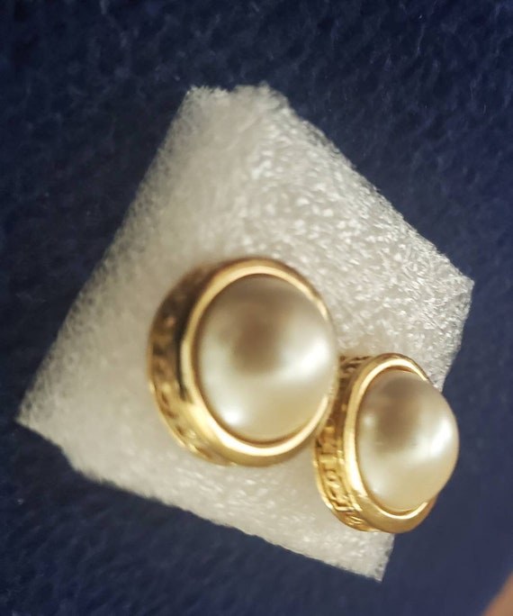 Authentic Christian Dior Pearl Earrings - image 5