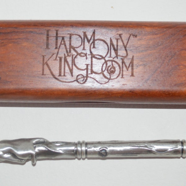 CAT  PEN - Harmony Ball Company / Harmony Kingdom Limited Edition Cat Pen "Scratching Post" with wood case