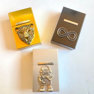 PORTASIGARETTE IN METALLO. Portasigarette da uomo e da donna. Semplice scatola di sigarette. Portasigarette in oro. Custodia in alluminio. Portasigarette personalizzato