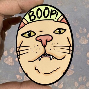 Boop Cat ovale glanzend vinyl waterbestendige sticker | Hoogwaardige kunst kat kattencadeau Boopable Nose Cute Green Eyes Kitten Gato Animal Lover