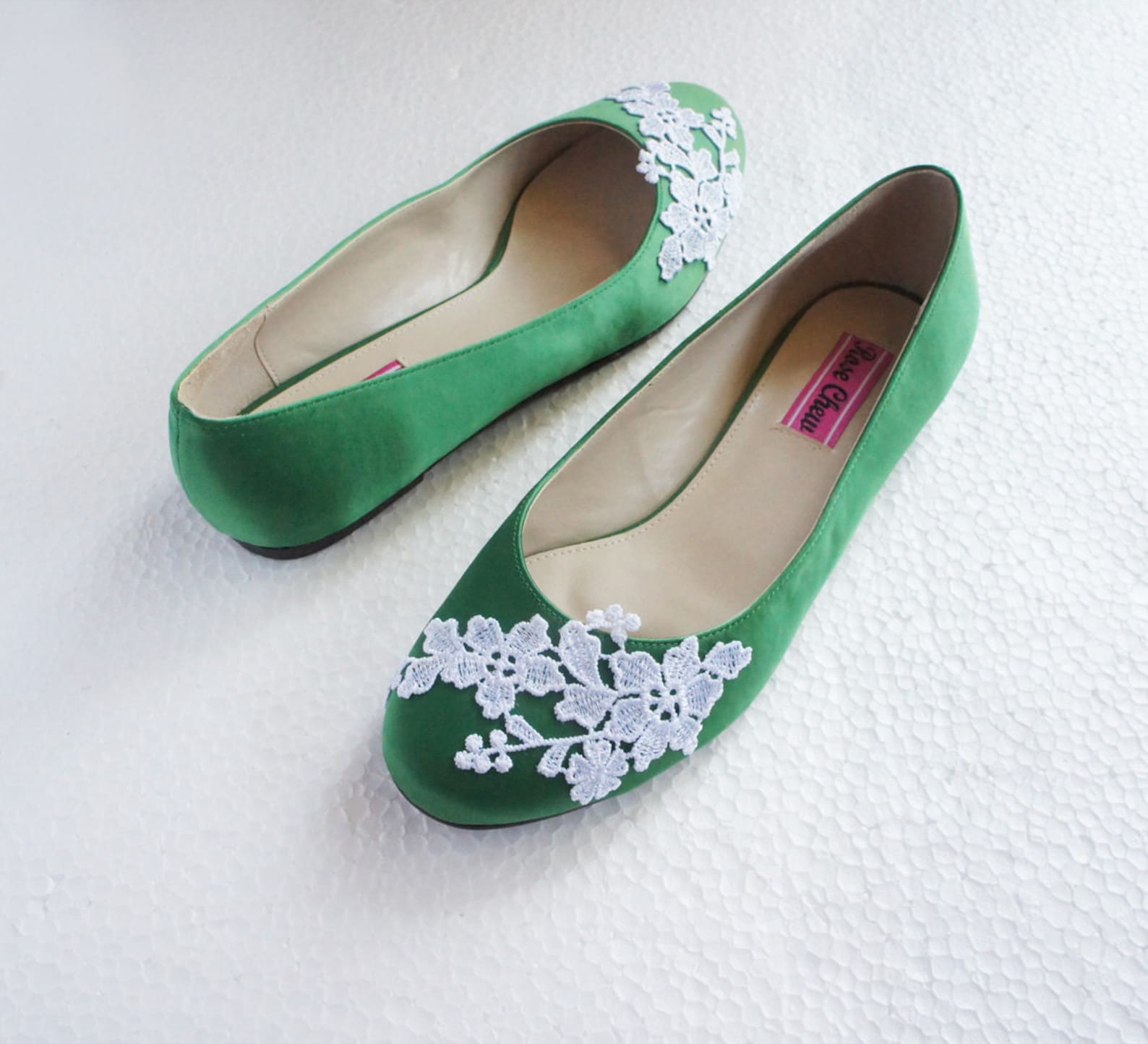 white lace green satin wedding shoes floral embroidered bridal ballet flats summer rustic wedding fashion flower bridesmaid shoe