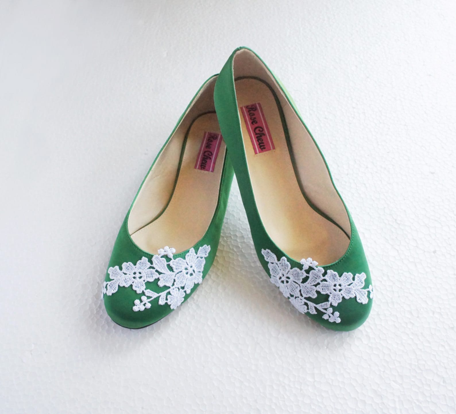 white lace green satin wedding shoes floral embroidered bridal ballet flats summer rustic wedding fashion flower bridesmaid shoe