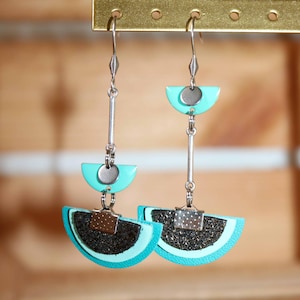 Asymmetrical turquoise fancy earrings