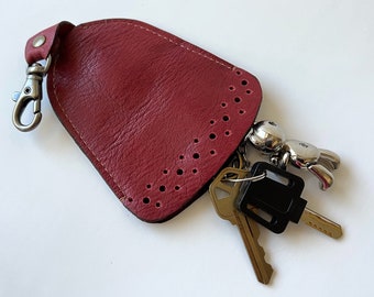 Handmade Leather Case, Leather Key Case, Key Holder Keychain, Key Organizer Leather Accessory, Car Keychain Leather Key Fob Ready to Ship.