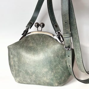 Bolso de cuero, bolso vintage, bolso hecho a mano con cierre superior, clutch retro, bolso de noche con cierre de beso, bandolera de cuero, listo para enviar