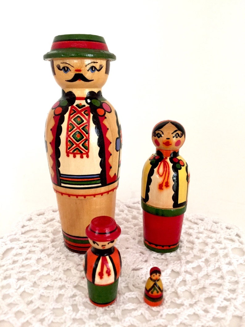 ukrainian stacking dolls
