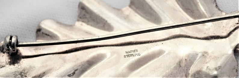 Lovely VINTAGE Napier Sterling Silver Stylized Organic Mid Century Leaf Brooch