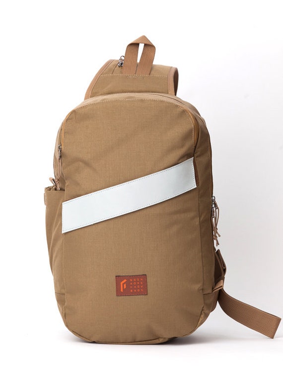expert sling bags