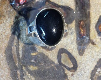 Lightning Ridge schwarz Opal cabochon ring size uns 4.5.