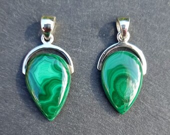 Small Swirl Malachite Sterling Silver Pendant, Suspended Triangle Heart Stone Size Height 22mm-24mm x Width 14mm-15mm, Mistry Gems, MALP6