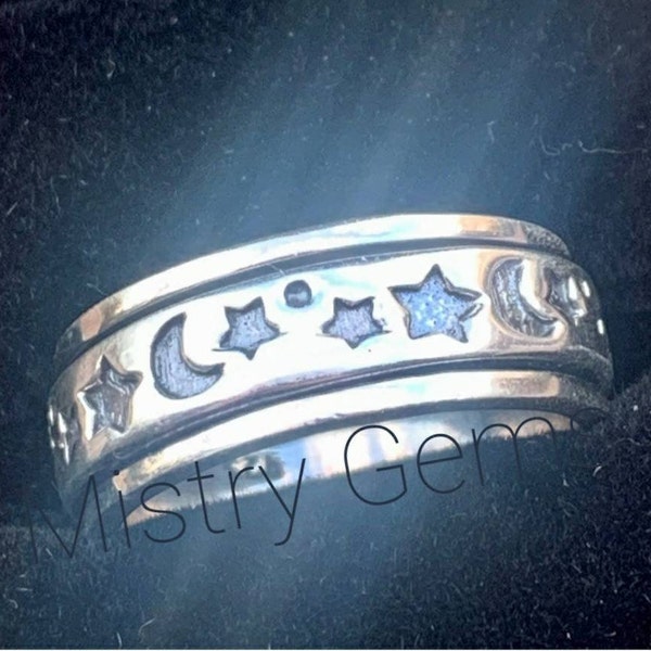 Star and Moon Sterling Silver Spinner Ring, Hemelse Narrow Rotating Stress Relief Band voor mannen en vrouwen, Mistry Gems, SP03