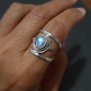 Unisex Oval Rainbow Moonstone Ring, Boho 925 Sterling Silver, Size UK I, N & T, June Birthstone, Long Forefinger Ring, Mistry Gems, R29M