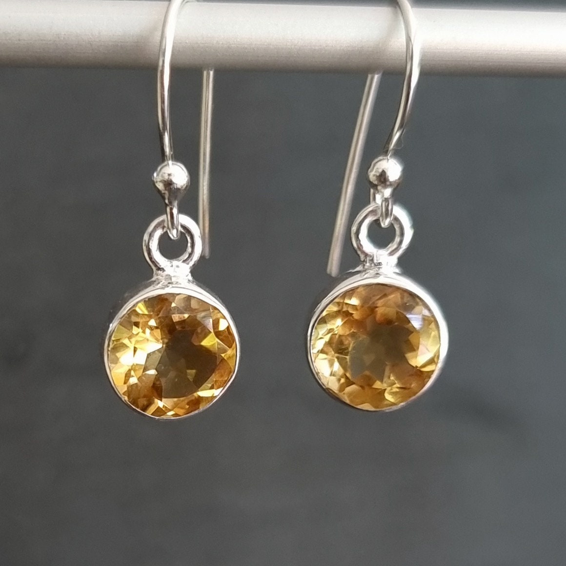 通販サイト一覧 8mm Round Dainty Buy Citrine Silver Sterling 925 Earrings, 小物