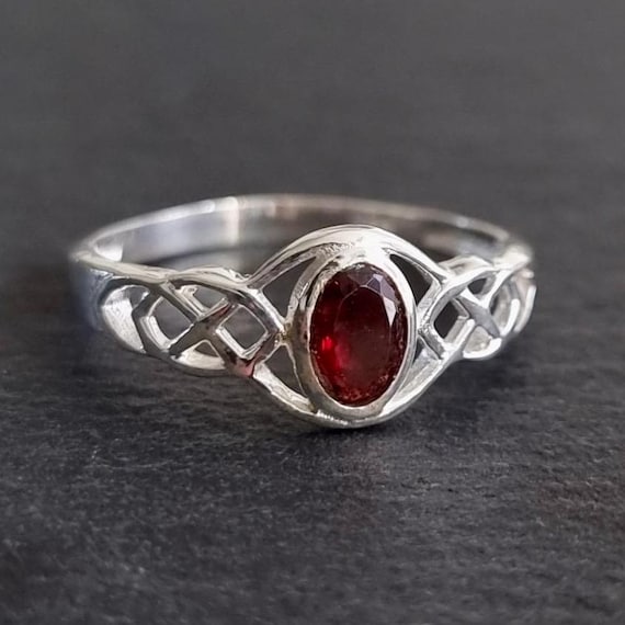 Bague Unisexe En Argent 925 Avec Grenat Naturel Ovale à Facettes - Fait Main, Neuf Sans Boîte