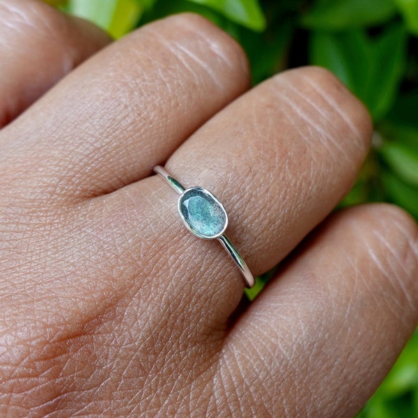 Dainty Labradorite Ring, Facetted Horizontal Gemstone Stacking Ring, 925 Sterling Silver, Solitaire Ring, Blue Gemstone, Mistry Gems,R151LAB