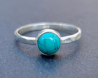 Pierścień z turkusem okrągłym 6 mm, unisex, srebrny pierścionek do łączenia ze sobą elementów, pierścionek zaręczynowy, kamień urodzinowy na grudzień, prezent na 11. rocznicę ślubu, Mistry Gems, R11T