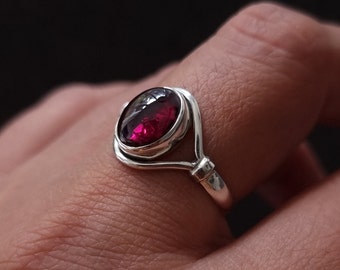 Garnet Ring, 925 Sterling Silver, Deep Red Gemstone, Boho Jewellery, January Birthstone, Engagement Ring, Mistry Gems, R13G