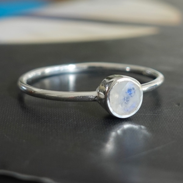 Dainty Moonstone Ring, Gemstone Stacking Ring, 925 Sterling Silver, Engagement Ring, June Birthstone, Blue Gemstone, Mistry Gems, R21M