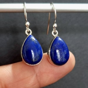 Orecchini in lapislazzuli, orecchini a goccia da 14 mm x 10 mm in argento 925, pietra preziosa blu cobalto, pietra portafortuna di settembre, matrimonio, Mistry Gems, E11LL
