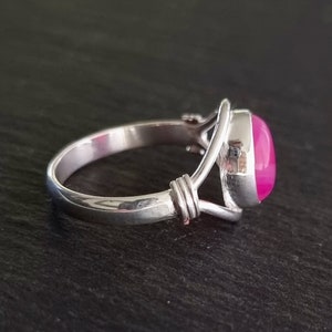 Fiery HOT Pink Agate Sterling Silver Ring, Fuschia Bright Pink Gemstone, Unusual Engagement Ring, Mistry Gems, R13PAG image 7