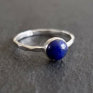 Lapis Lazuli Ring, 6mm Round Stone 925 Silver Stacking Ring, Solitaire Engagement Ring, September Birthday, Blue Gemstone, Mistry Gems,R11LL image 6