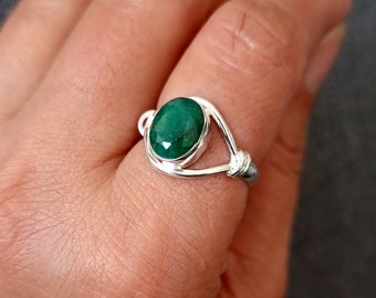 Chic Small Oval Emerald Ring, 925 Sterling Silver Ring, May Birthstone, 20th Anniversary Gift, Elegant Engagement Ring, Mistry Gems, R13EM