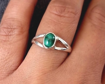 Unisex Small Oval Malachite Ring, 925 Sterling Silver Ring, Bridesmaids Jewellery, Mistry Gems, R3MAL