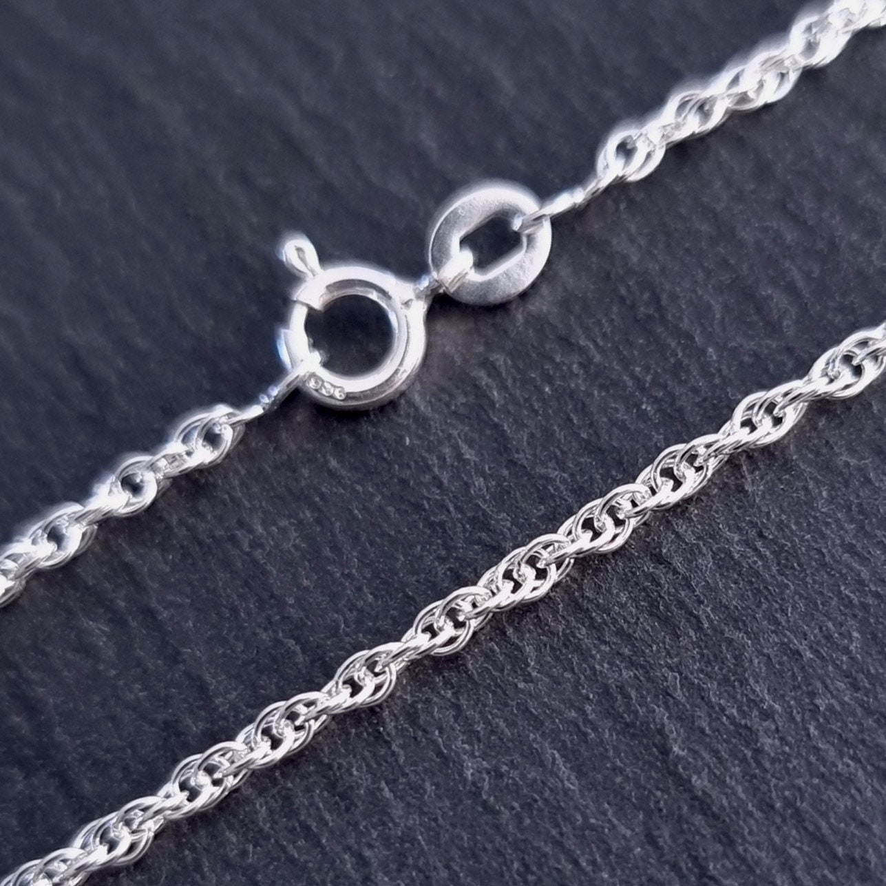★SENTIMENTS★ NO.510 [SILVER] LACE LINE CHIAN NECKLACE Vine Necklace – The Olive Twig