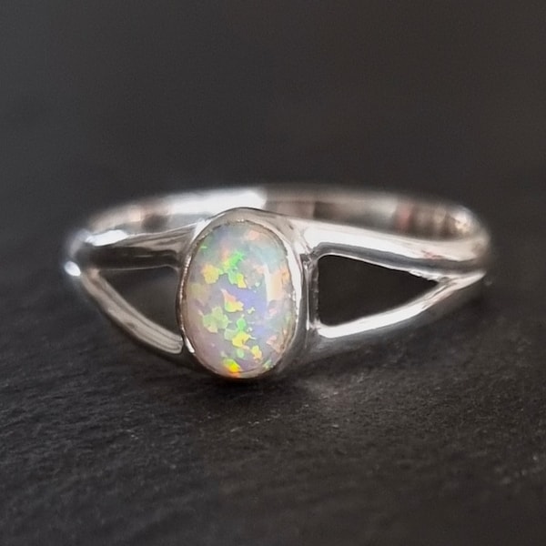 White Opal Ring - Etsy