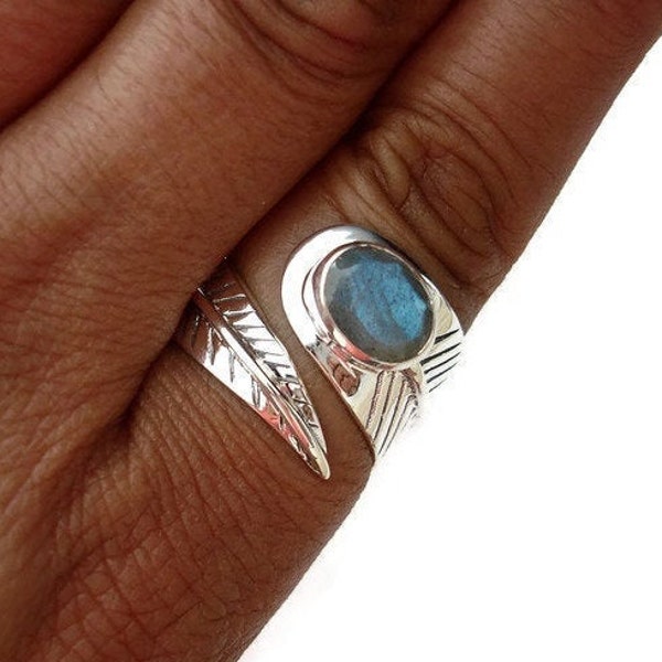 Labradorite Ring Adjustable Ring, Leaf, Silver Ring Women, Facetted Labradorite, Blue Gemstone, Snake Ring, Thumb Ring, Mistry Gems,R48LAB