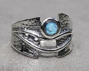 Designer Oxidised Silver Labradorite Ring, 925 Sterling Silver, Size US 5 3/4 UK K1/2, Unusual Engagement Ring For Her, Mistry Gems, R187LAB