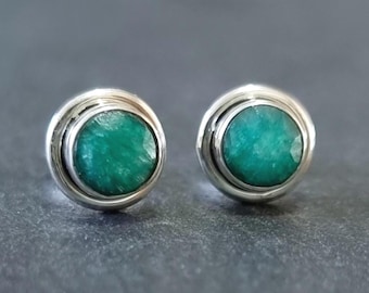 Striking Round Emerald Studs Earrings, 925 Sterling Silver, Size 0.8cm - 8mm, May Birthstone, 20th & 35th Anniversary, Mistry Gems, S16EM