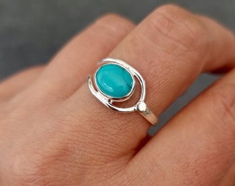 Turquoise Ring, Horizontal Oval 925 Sterling Silver, US 6 UK L, December Birthstone, 11th Anniversary, Engagement Ring, Mistry Gems, R34T