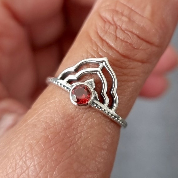 Garnet crown ring sale