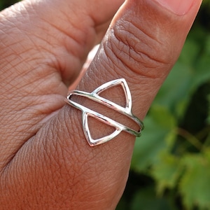 Geometric Silver Triangle Ring, 925 Sterling Silver Thumb Ring, Boho Jewellery, Forefinger Ring, 25th Anniversary, Mistry Gems, R192
