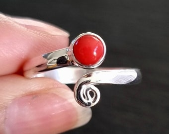 BIG HAND silver925×k18×coral×Ruby 925 Sterling Silver Ring Round Ruby 5.5mm Simulated Cz